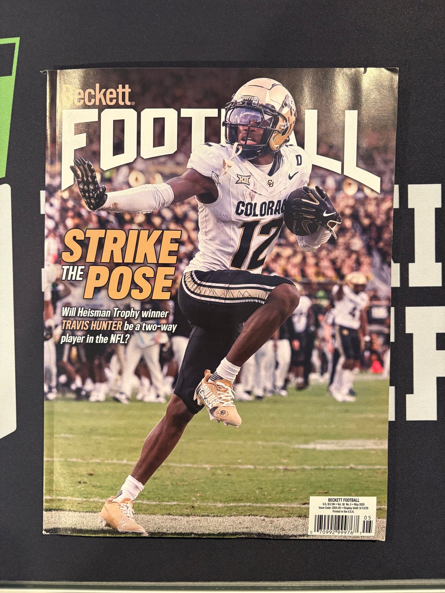 Beckett Football May 2025 Travis Hunter Cover