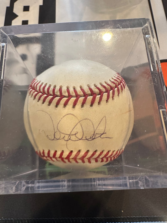 Derek Jeter New York Yankees Signed Baseball JSA Certified